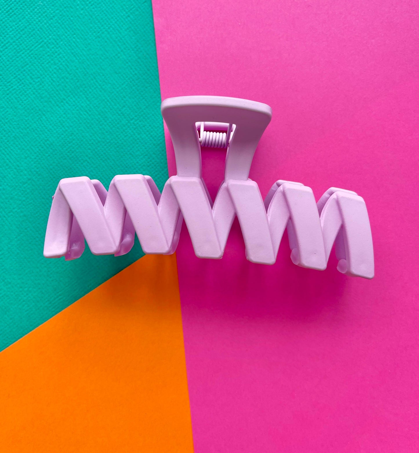 SQUIGGLE HAIR CLAW
