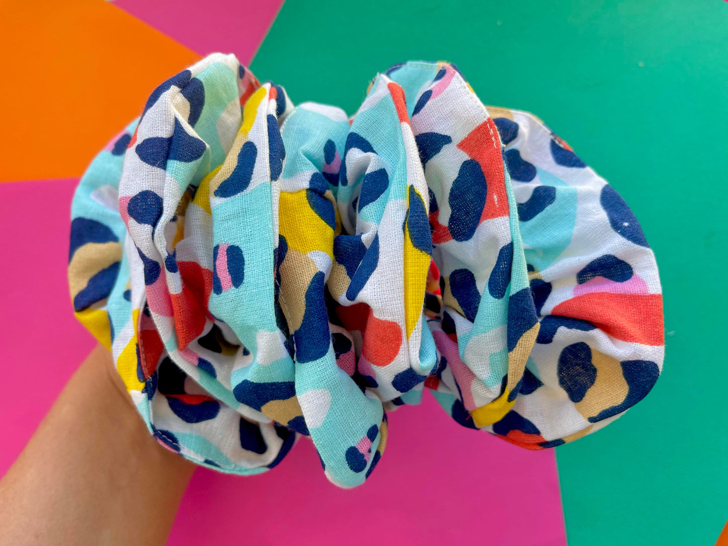 SCRUNCHIES - WHITE CHEETAH